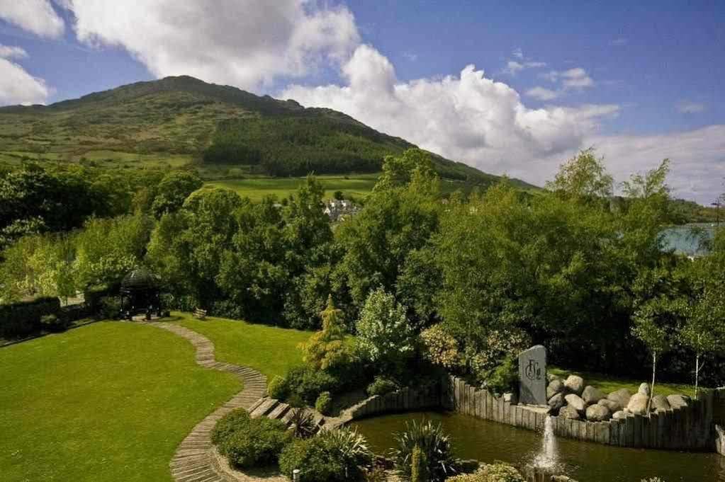 Four Seasons Hotel, Carlingford Ngoại thất bức ảnh
